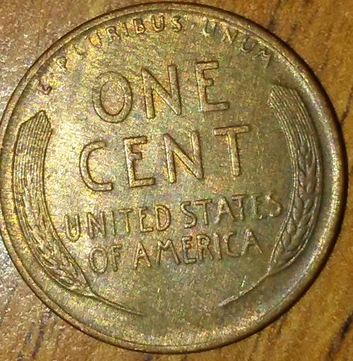 1940-Wheat-Penny---Is-The-Discoloration-On-This-Penny-Normal-Or-An-Error?