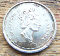 1999-Canadian-1-Cent-Penny-Wrong-Plachet-Strike?