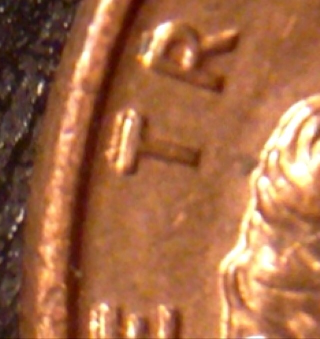 Curious-As-To-What-I'm-Seeing-With-This-1994-Penny