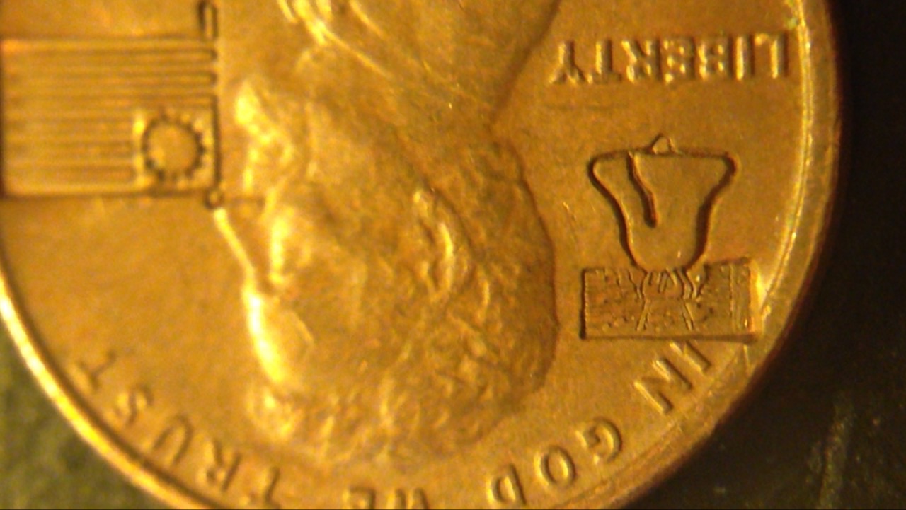 OH-My!--What-It-How-Did-This-Happen-With-This-1976-Penny