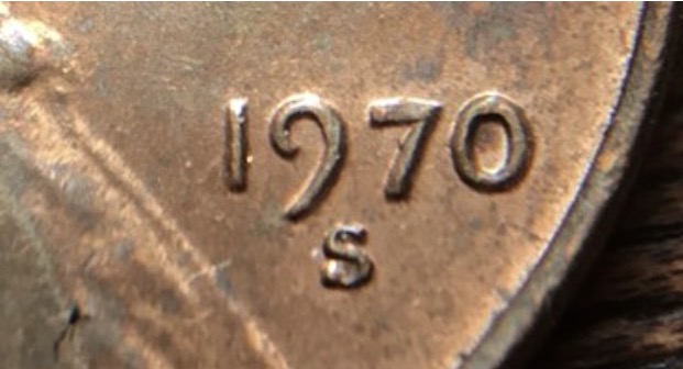 Is-This-A-Small-1970-S-Date?