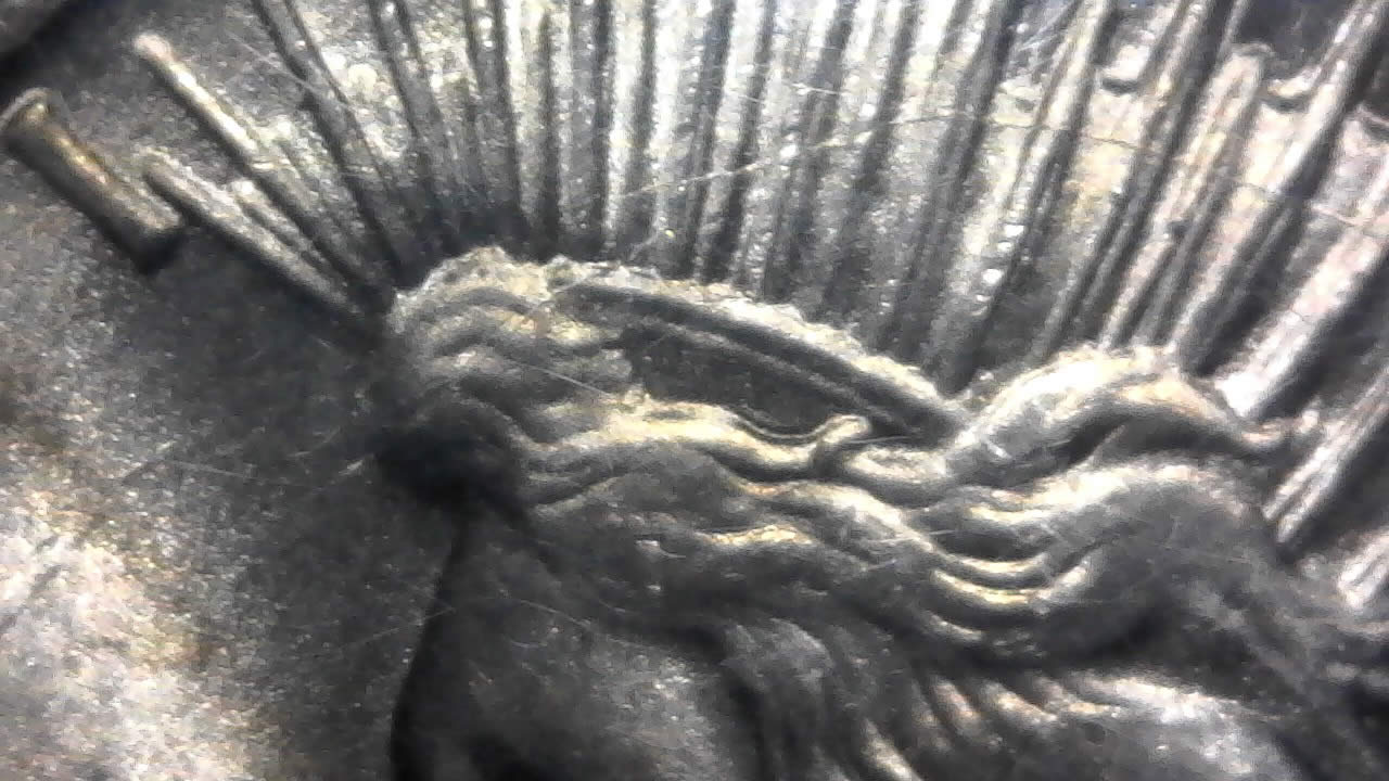Post-A-Coin-Or-Medal-With-A-Die-Crack!