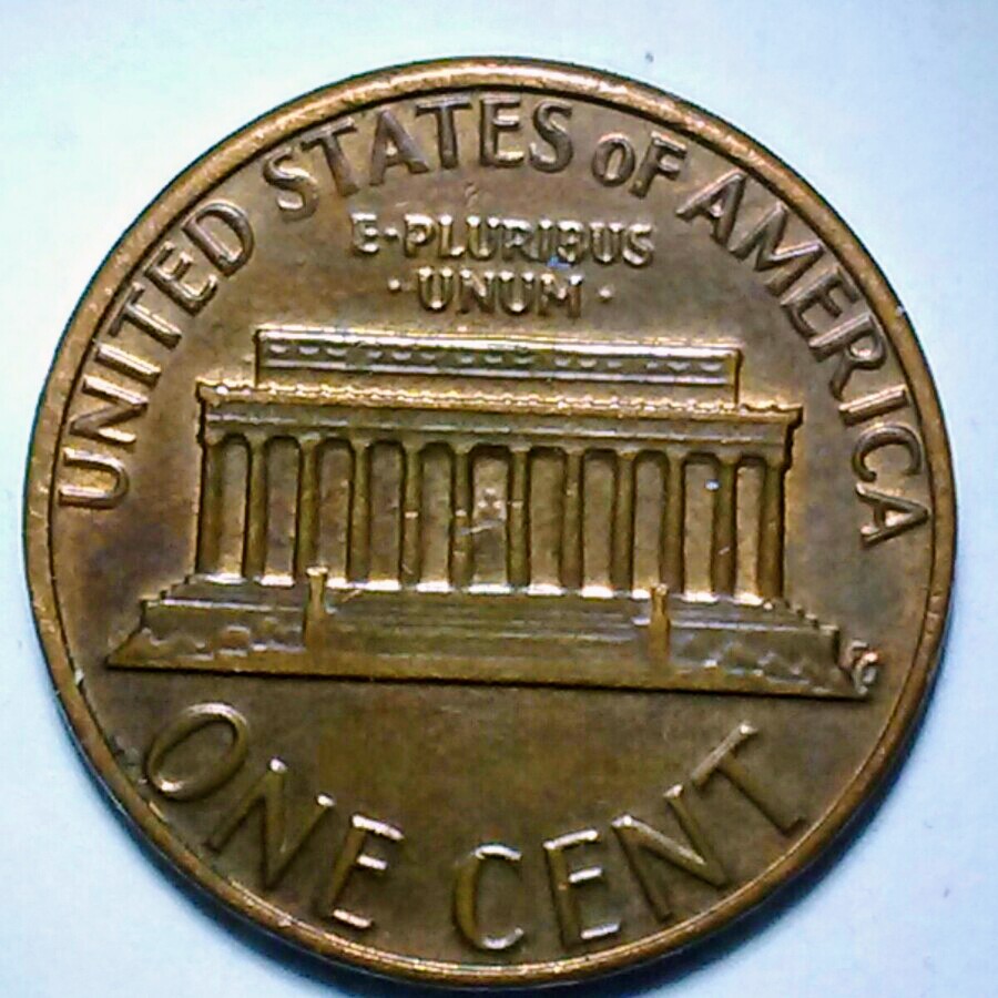 1983-D-Not-Sure-What-To-Call-It-Yet-But-It-Definitely-Caught-My-Eye...