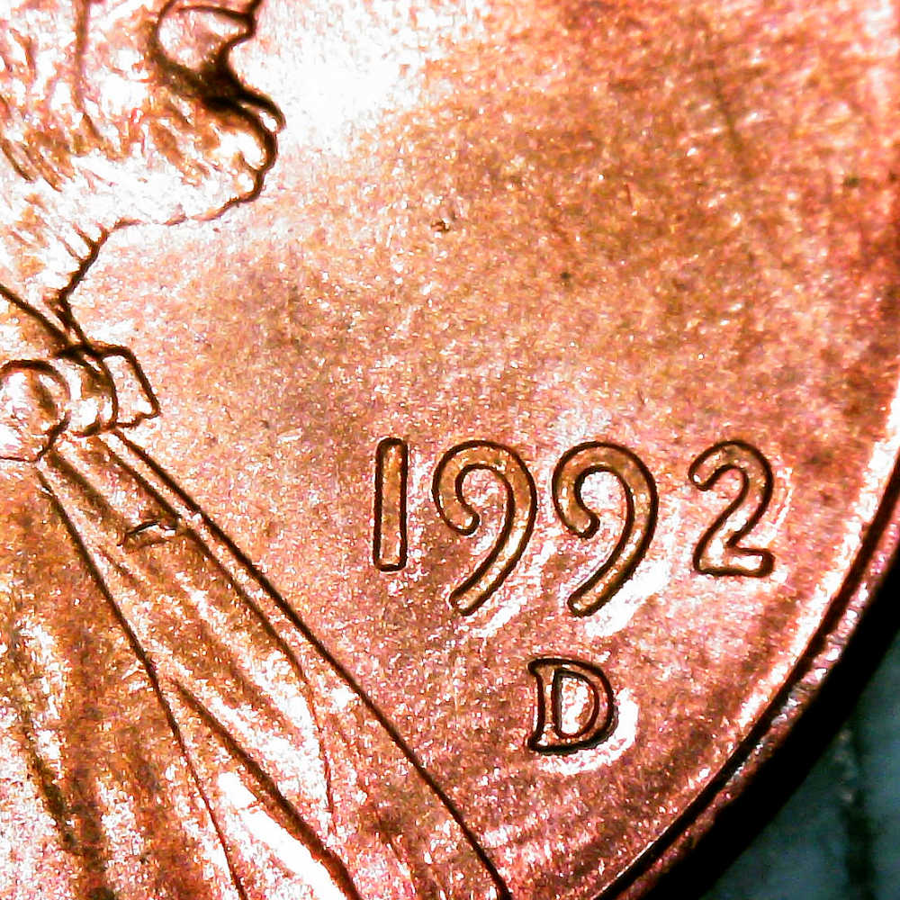 What-Is-This-Shadowing-On-My-1992-D-Penny?-Please-Help