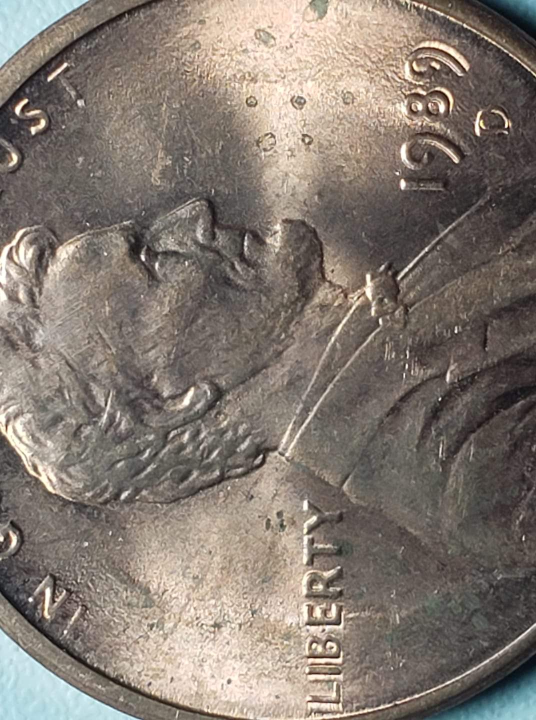 1989-LMC-DDO-And-Die-Crack?