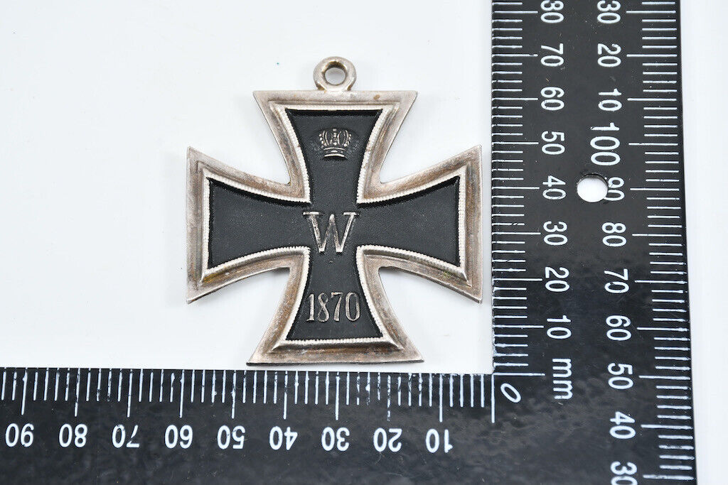 I-Would-Like-To-Hear-Your-Opinions-About-This-Cross-Please-!