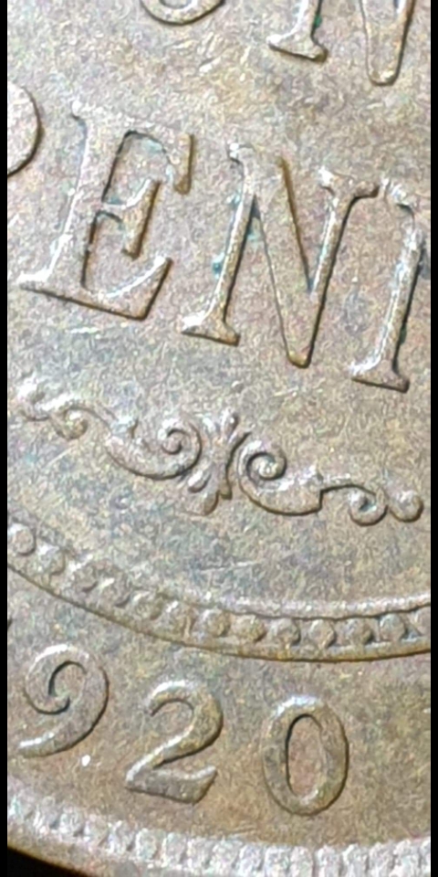 1920-Penny---London-Dot-Above-Lower-Scroll?