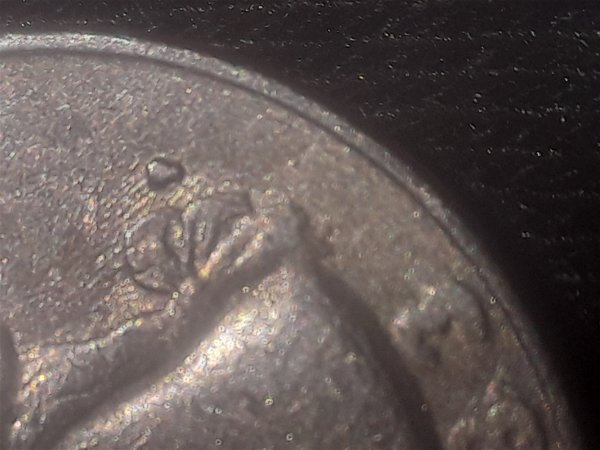 1983-Quarter-Errors-On-Reverse-And-Obverse-Filled-P-Line-From-Wing-To-