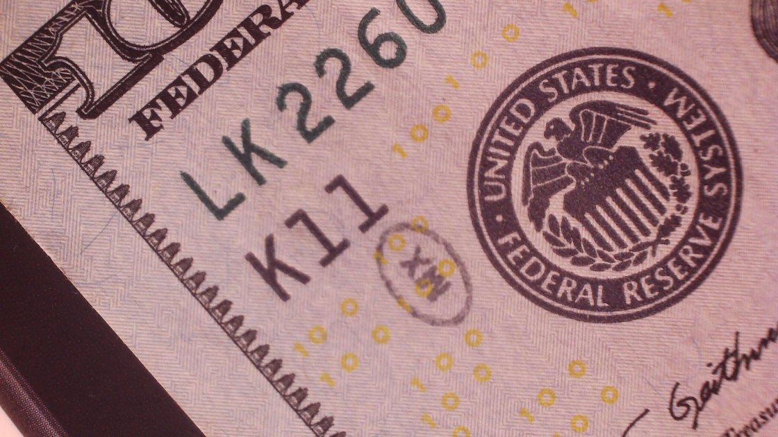 $100-Bill-With-Things-On-It-Ive-Never-Seen--Help