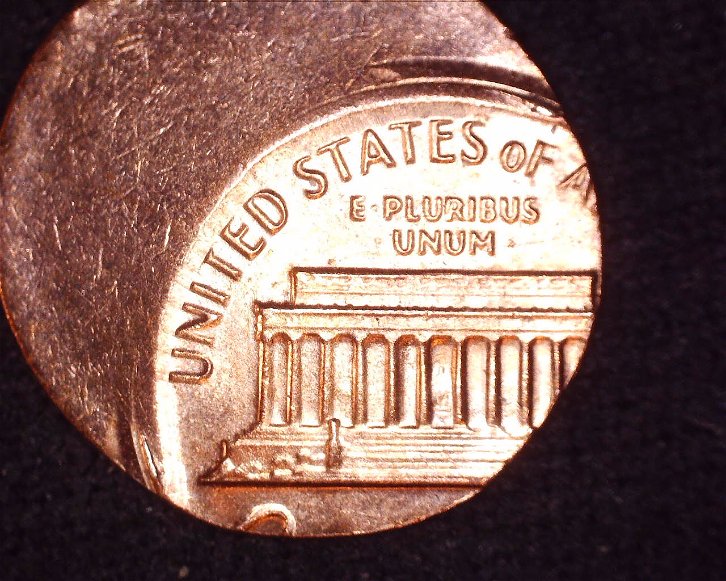 198?-Lincoln-Cent-,-But-Only-50%-Of-Stamp-Visible.-Please-Advise!-Thanks