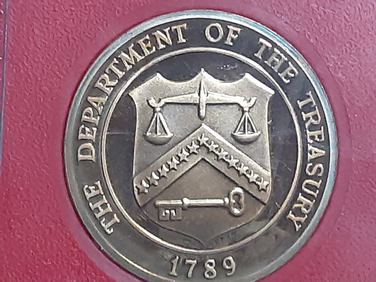 Anyone-Know-Anything-About-This-Coin-?-Id:-Proof-Set-Medal