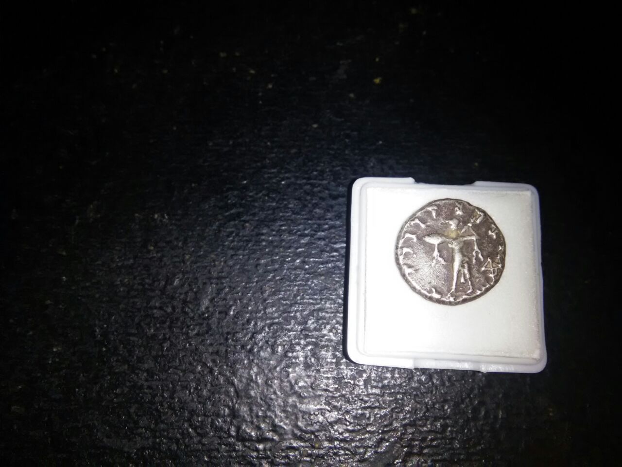 Please-Help-Me-Determine-What-Coin-This-Is