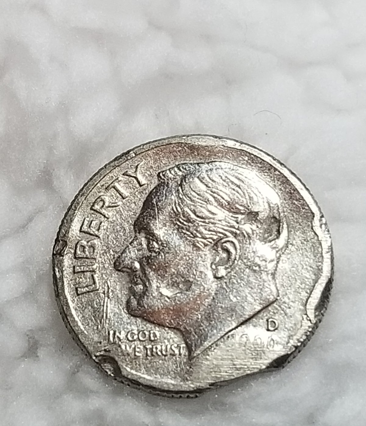2000-D-Dime,-Damage-Or-Errors?