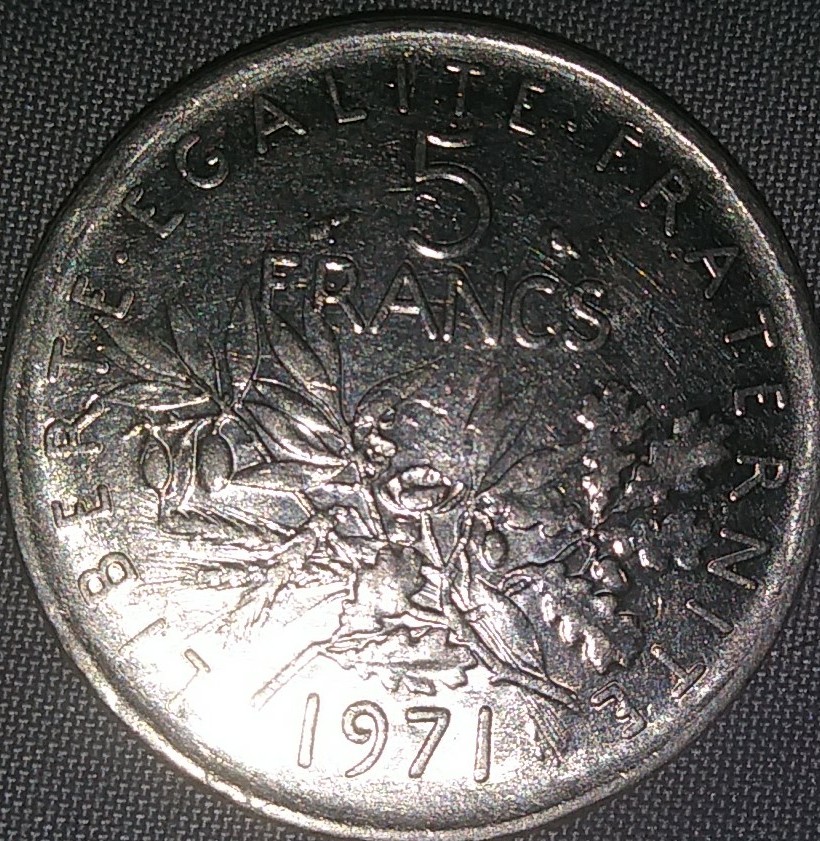 5-Franc-Coins-The-2-Leaves-On-The-Sides-Of-The-5-Face-Different-Way-Error?