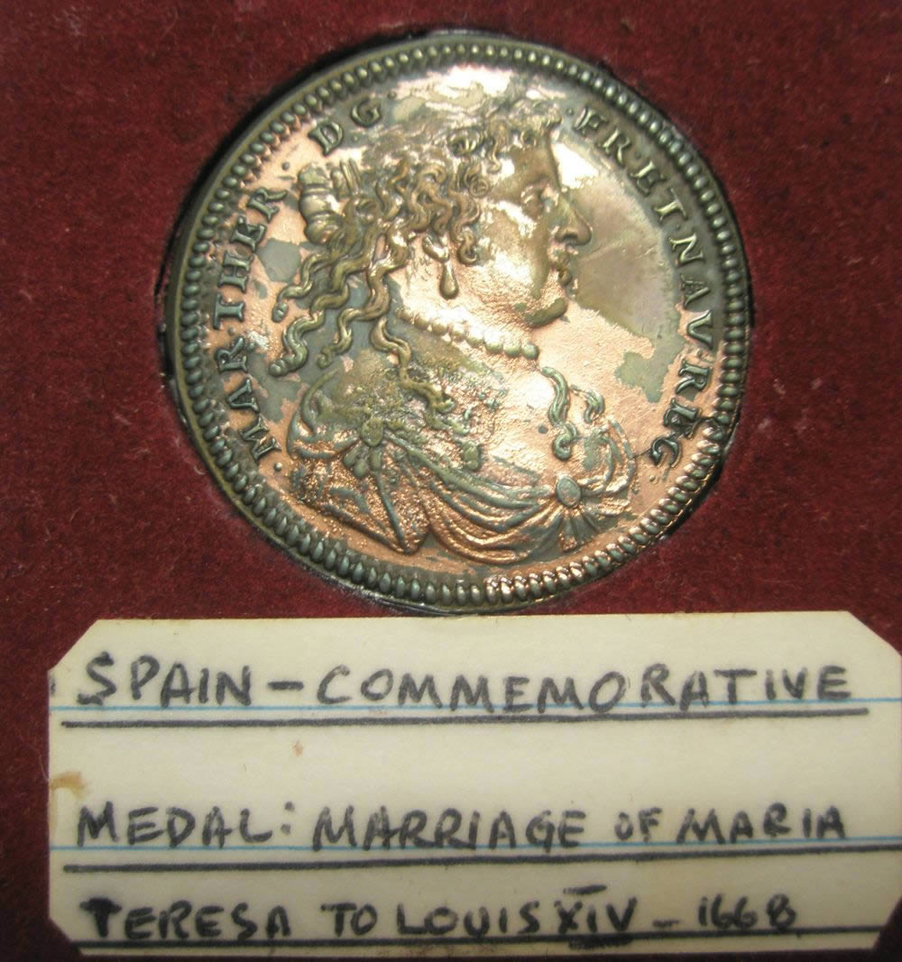I-Need-Help-With-A-New-World-Coin-Collection!