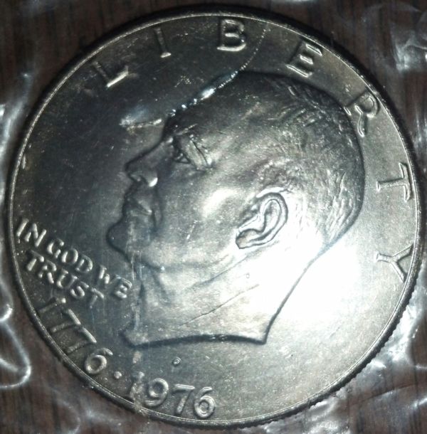 1776---1976-D-Eisenhower-Dollar