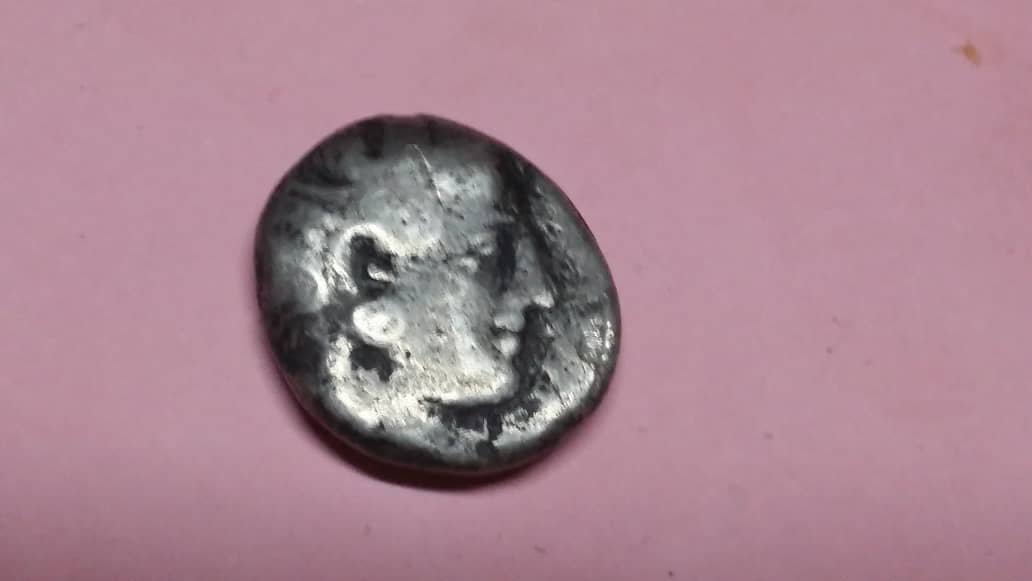 Pls-Help-Me-Identify-This-Collection