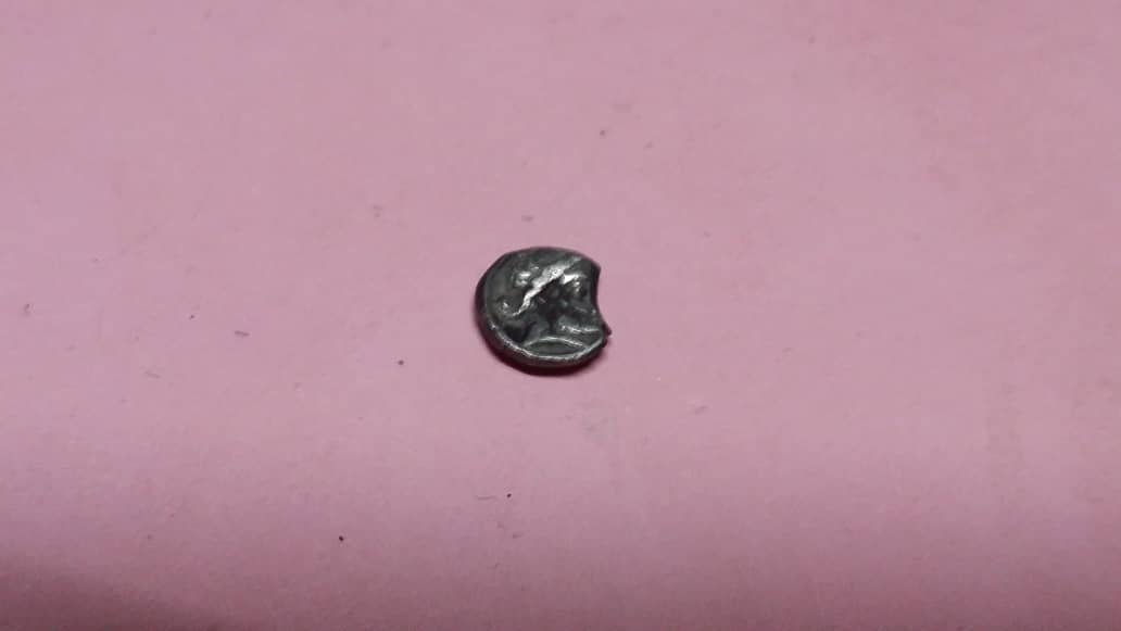 Pls-Help-Me-Identify-This-Collection