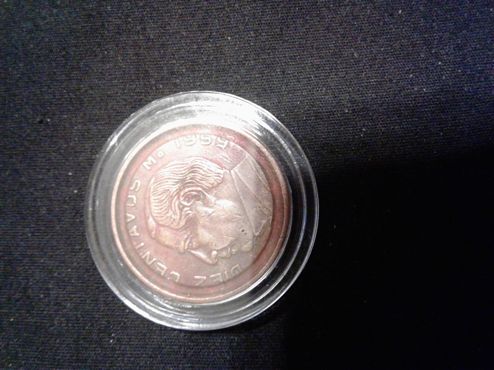 1959-Diez-Centavos-Error?-Nothing-Like-It-Anywhere....-Please-Help