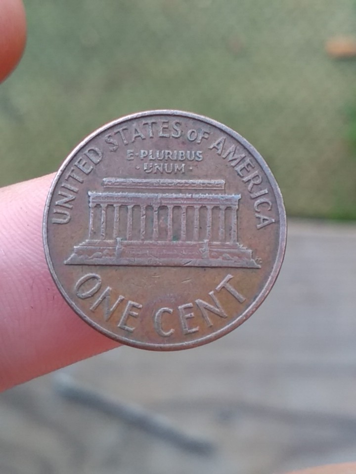 1964-D-Penny-With-Doubling-On-The-N-In-United-And-The-9-In-The-Date?-Help