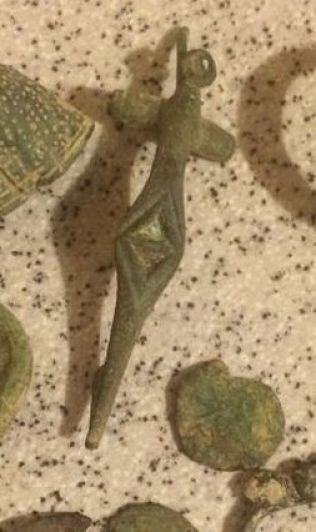 Post-Your-Artifacts/Antiquities