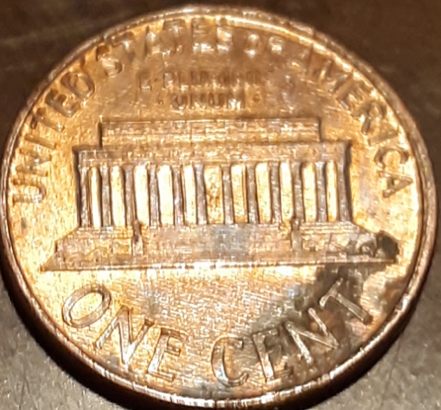 1992-D-Lincoln-Cent-With-Some-Kind-Of-Doubling?