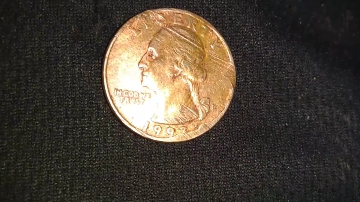 Can-U-Tell-Me-What-Kind-Of-Error-This-1993-D-Quarter-Is?