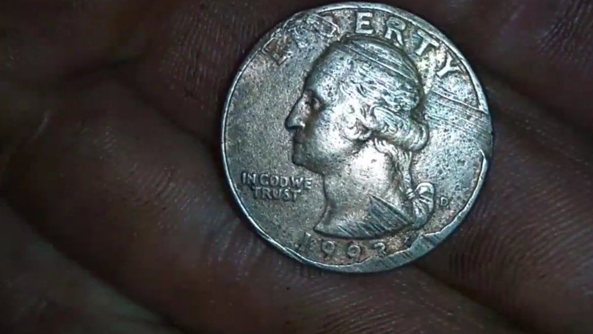 Can-U-Tell-Me-What-Kind-Of-Error-This-1993-D-Quarter-Is?