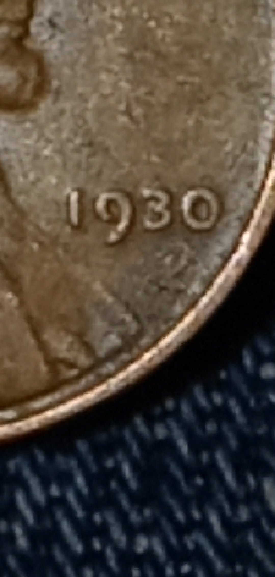 1930-Wheat-Cent-Possible-Error?-Under-The-30-Looks-Like-A-Number-2