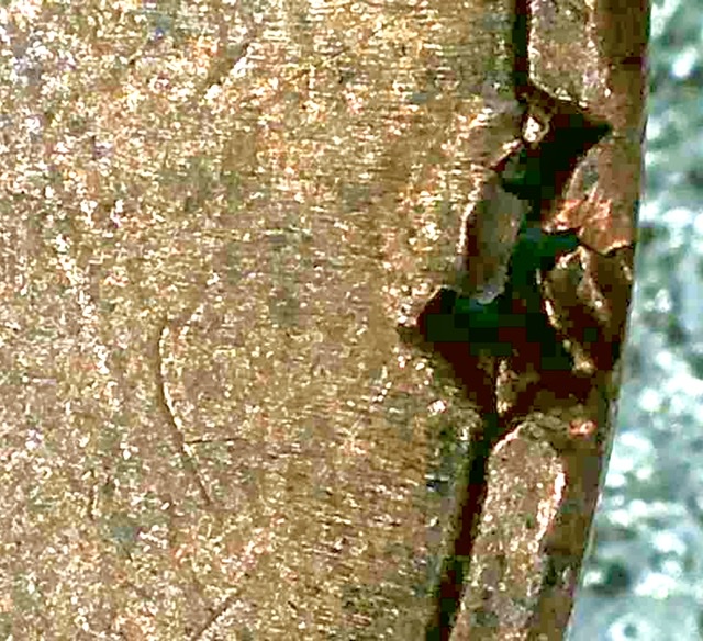 1998-D-Lincoln-Memorial-Cent---Holes/-Pock-Marks-In-Coin