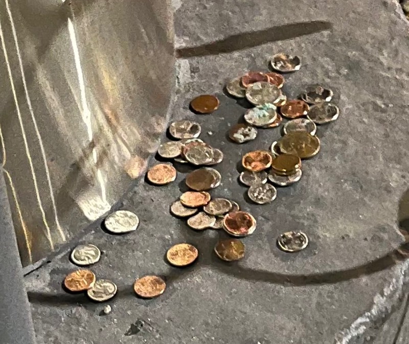 Post-Your-Stories-&-Pix-Of-Found-Money