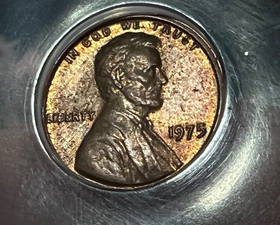 1975-Lincoln-Cent-No-Mint-With-Proof-Features