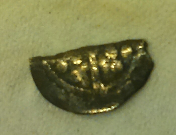 Unidentifiable-?-Short-Cross-Half-Penny