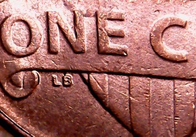 2015-Cent-With-A-Lot-Going-On