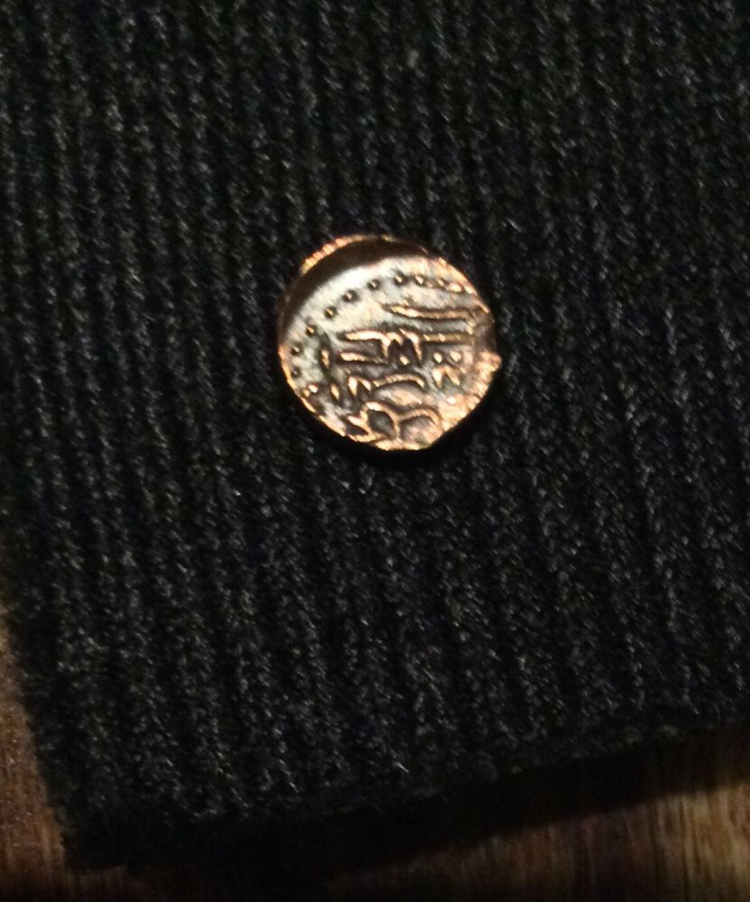Unidentified--Indian-Tiny-Copper-Coin--Any-Suggestion