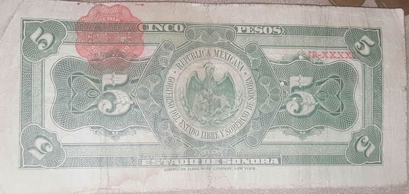 A-Few-Peso-And-Canadian-Notes
