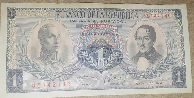 A-Few-Peso-And-Canadian-Notes
