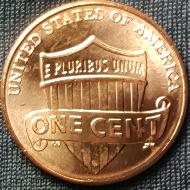 2017-P-Cent-Spiked-Head-With-Possible-Cud-On-Reverse