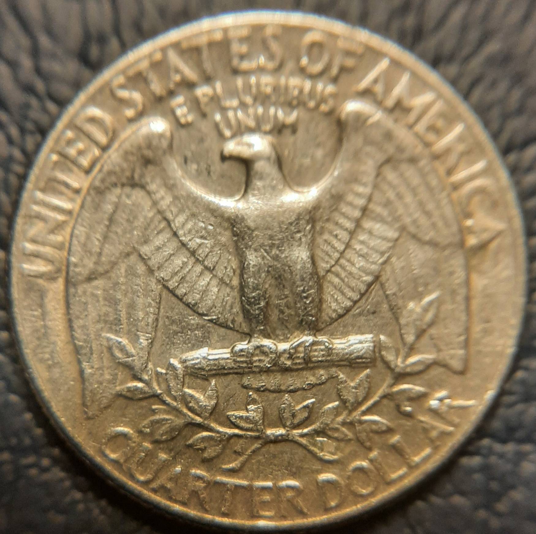 1983-D-Quarter.-DDR-Or-Machine-Doubling?