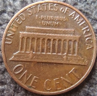1982-Cent,-Is-This-Machine-Doubling-Or-Something-Else?
