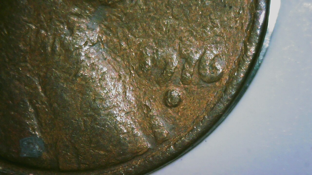 What's-Wrong-With-This-1976-D-Lincoln-Cent?