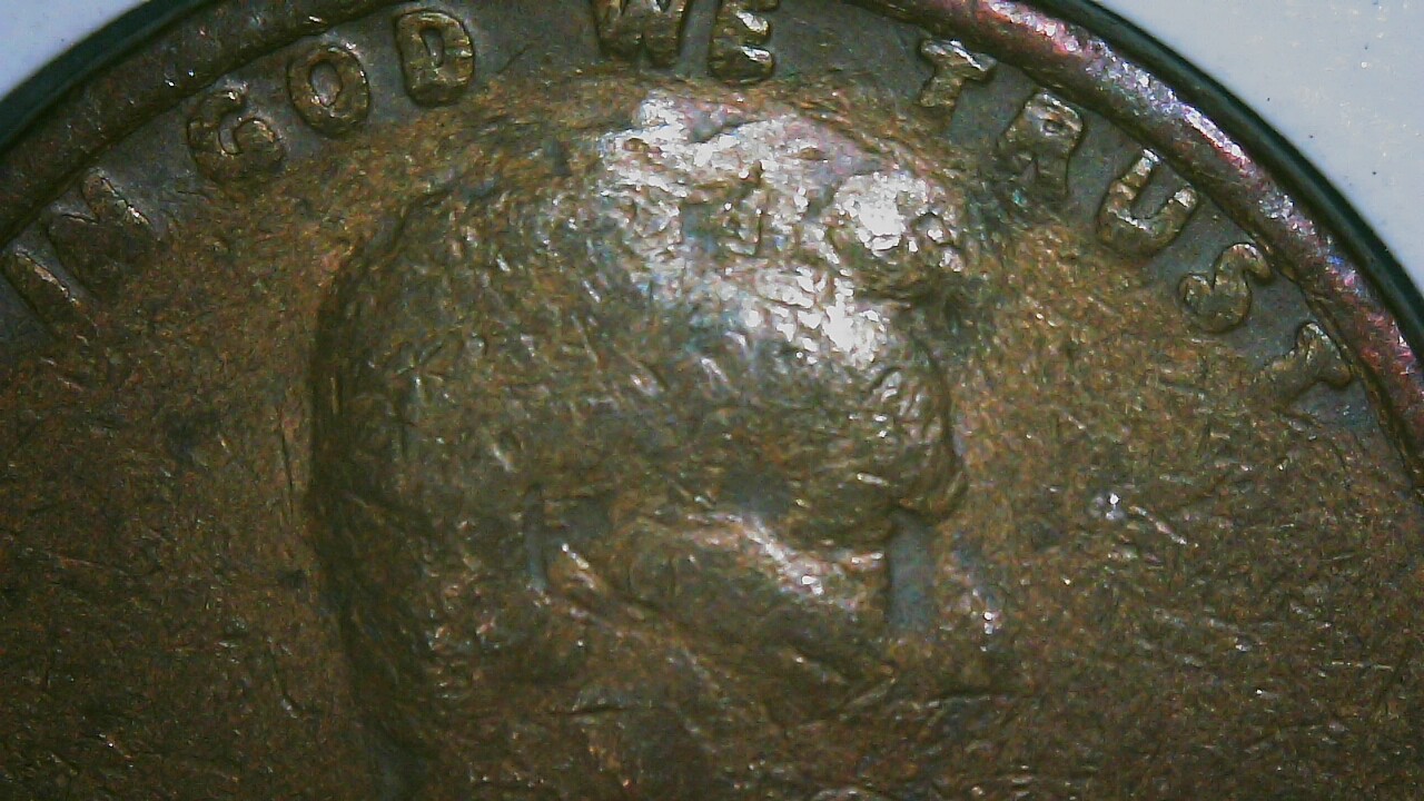 What's-Wrong-With-This-1976-D-Lincoln-Cent?