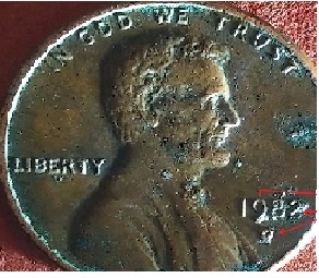 Need-Help-With-This-1982-D-Small-Date-Part-Of-It-Has-Fallen-Off-Shows-.30
