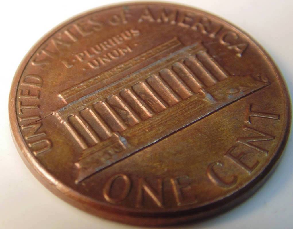 1983-Penny-With-A-Few-Things!