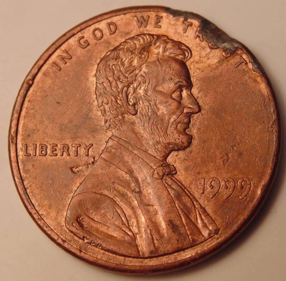 1999-Lincoln,-Possible-Strike-Through!-Very-Ugly-Coin!