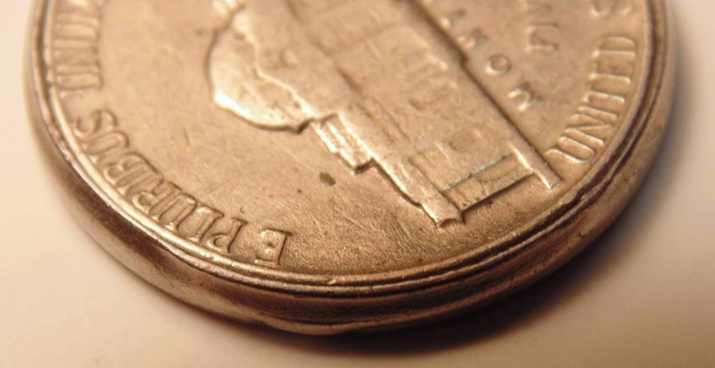 1962-Nickel-With-Odd-Rim.