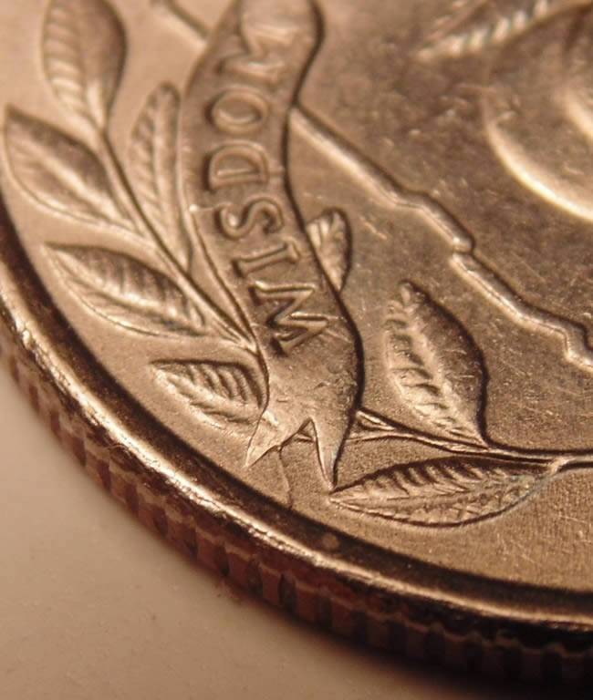 Just-Sharing-2-Die-Crack-Quarter!