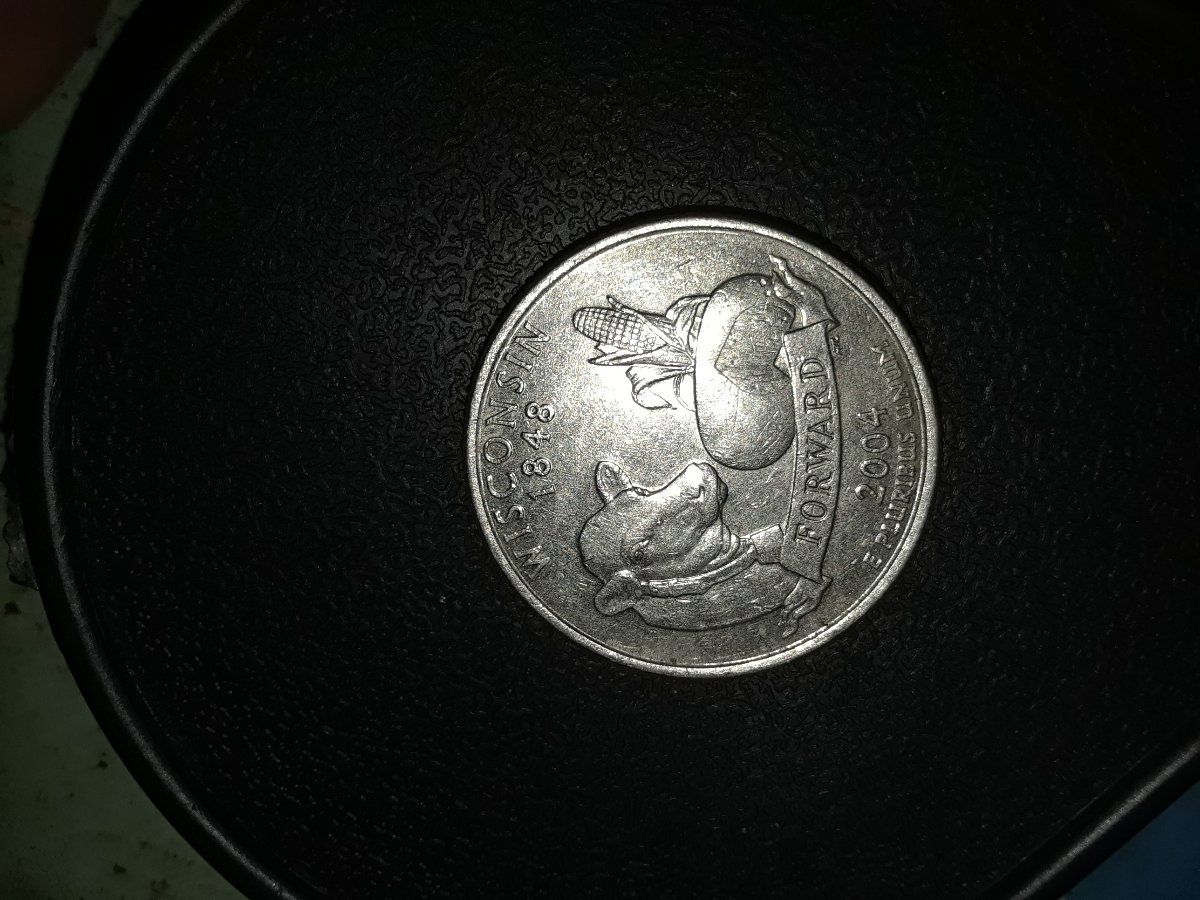 Extra-Leaf-Quarter-And-Silver-War-Nickel-With-Lamination-Crack.