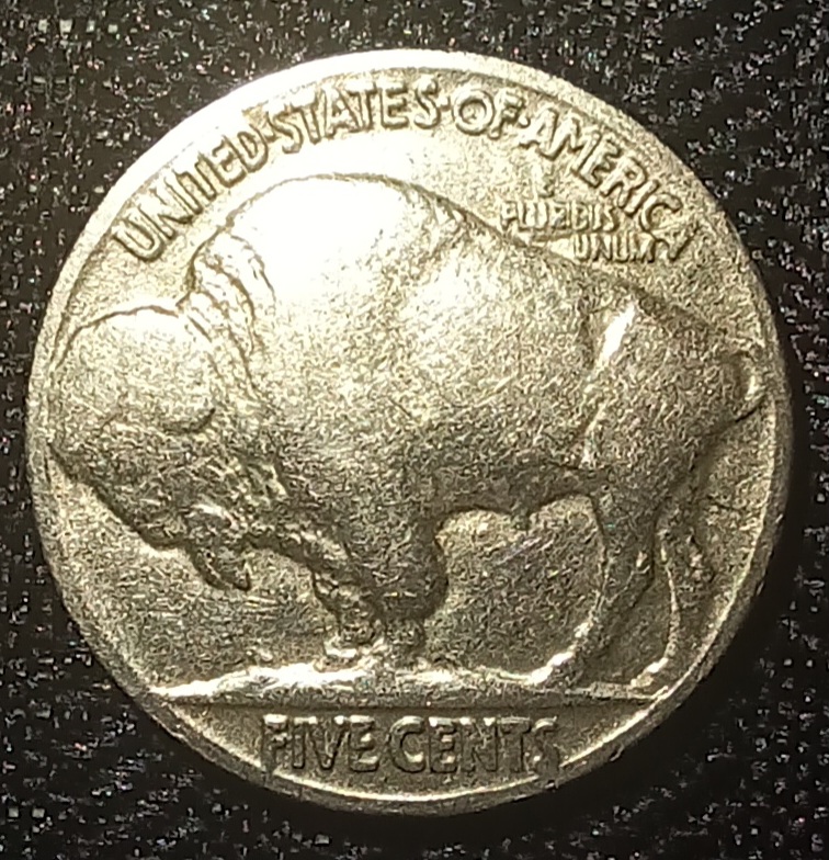Newbie---1934-Buffalo-Nickel-Possibly-D-Minted-And-A-1935-Buffalo-Nickel-Double-Die?