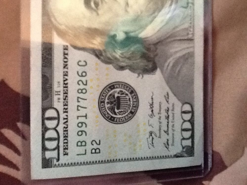 Cool-Serial-Number-On-$100-Bill